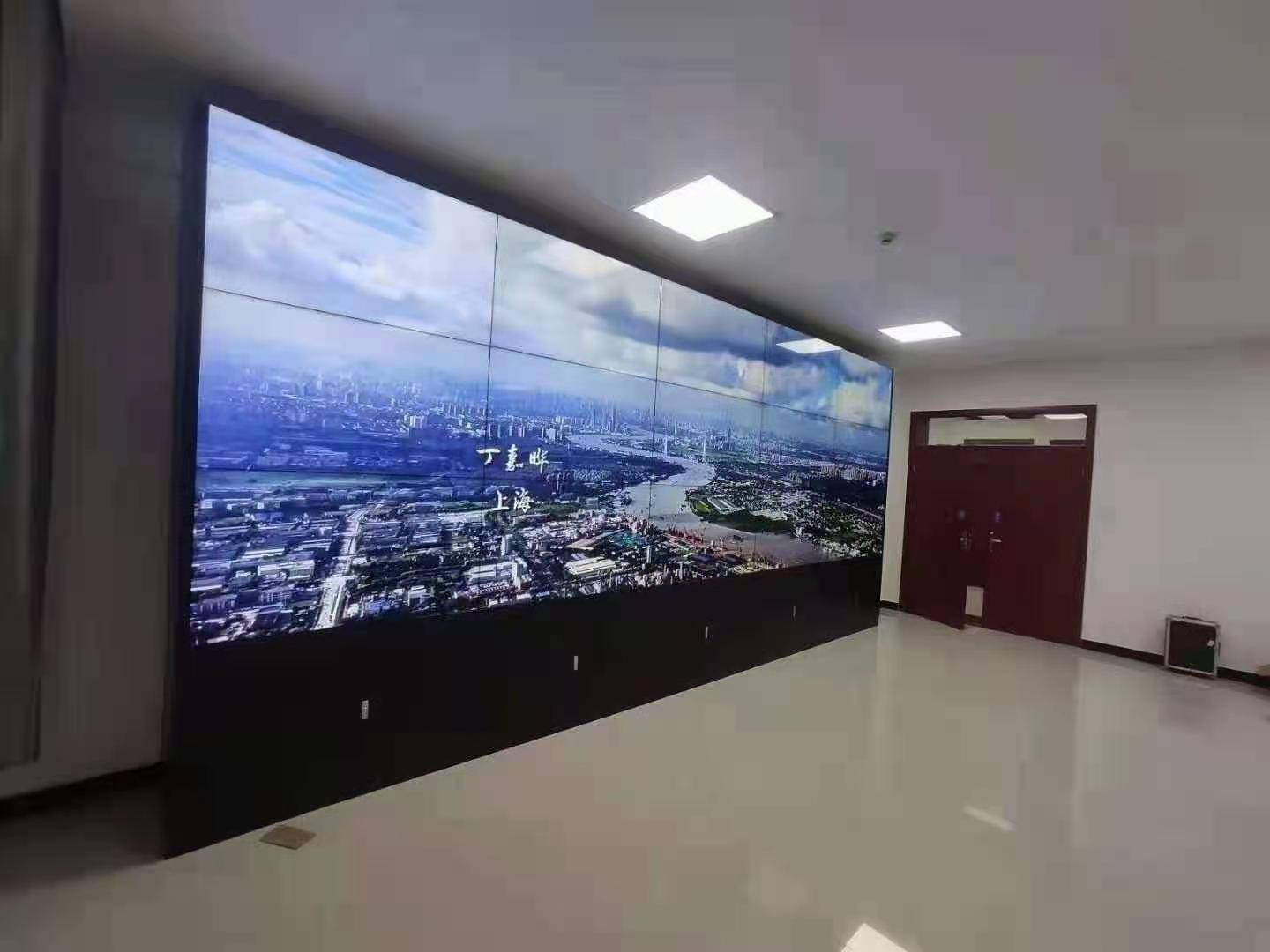 满城拼接屏-55寸京东方液晶拼接屏3X4案例展示